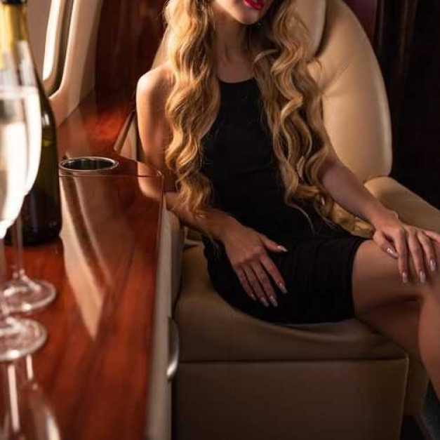 What to Expect from a High-Class Escort in Frankfurt